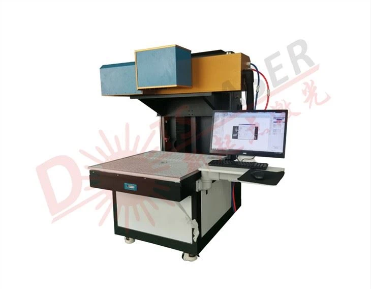เครื่องแกะสลักเลเซอร์CO₂